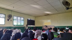 Sosialisasi Program Adiwiayata Kepala Sekolah